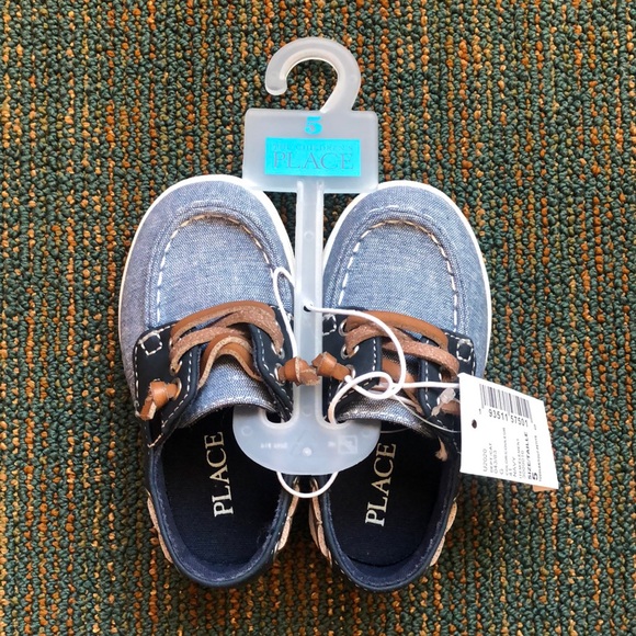 The Children’s Place Tod/Boy Chambray Boat Shoes/ Size: 5 Toddler - Picture 1 of 5